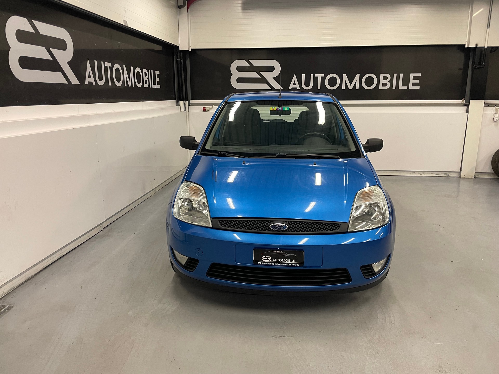 FORD Fiesta 1.4 16V Trend-image-1