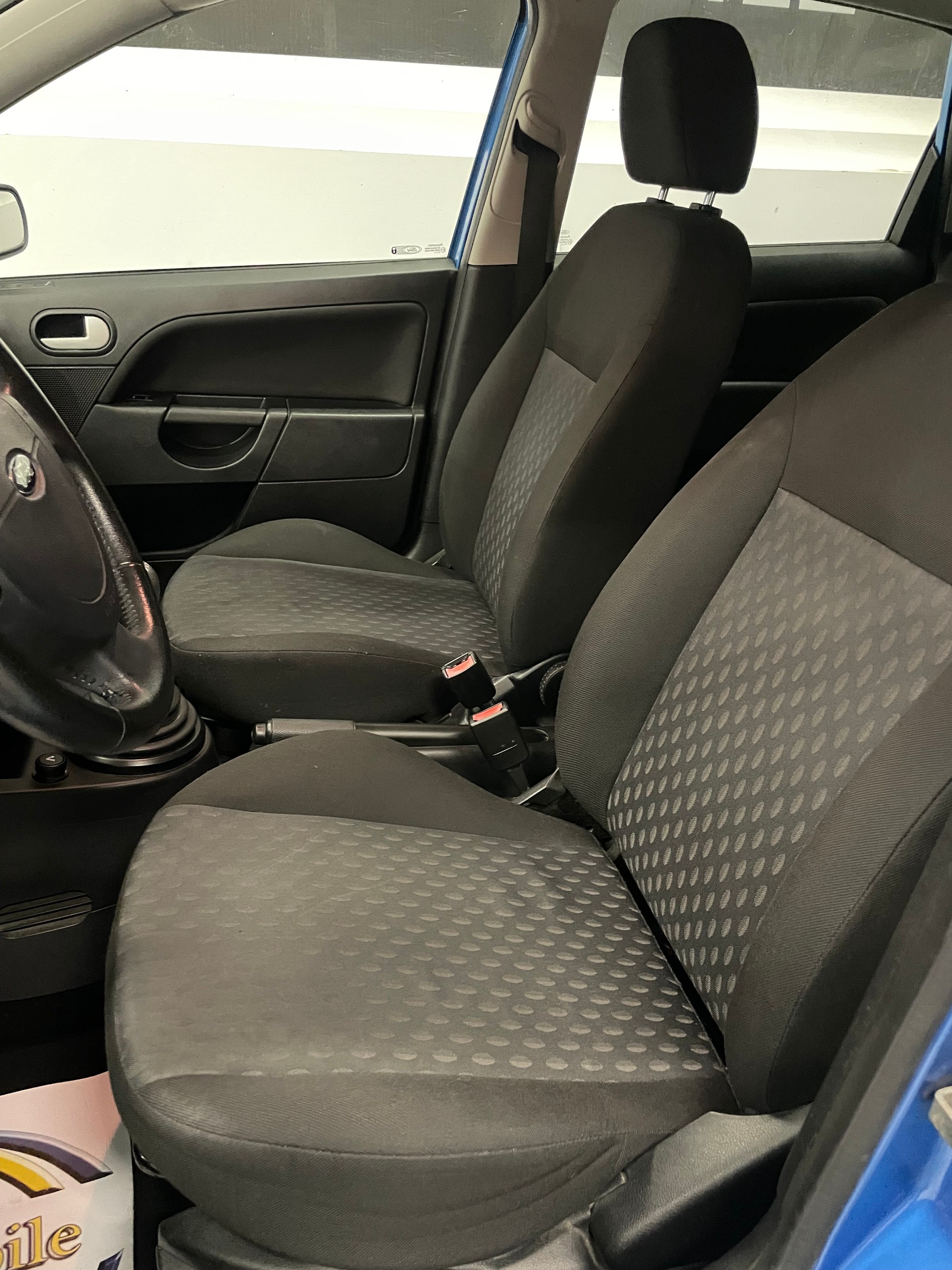 FORD Fiesta 1.4 16V Trend-image-7