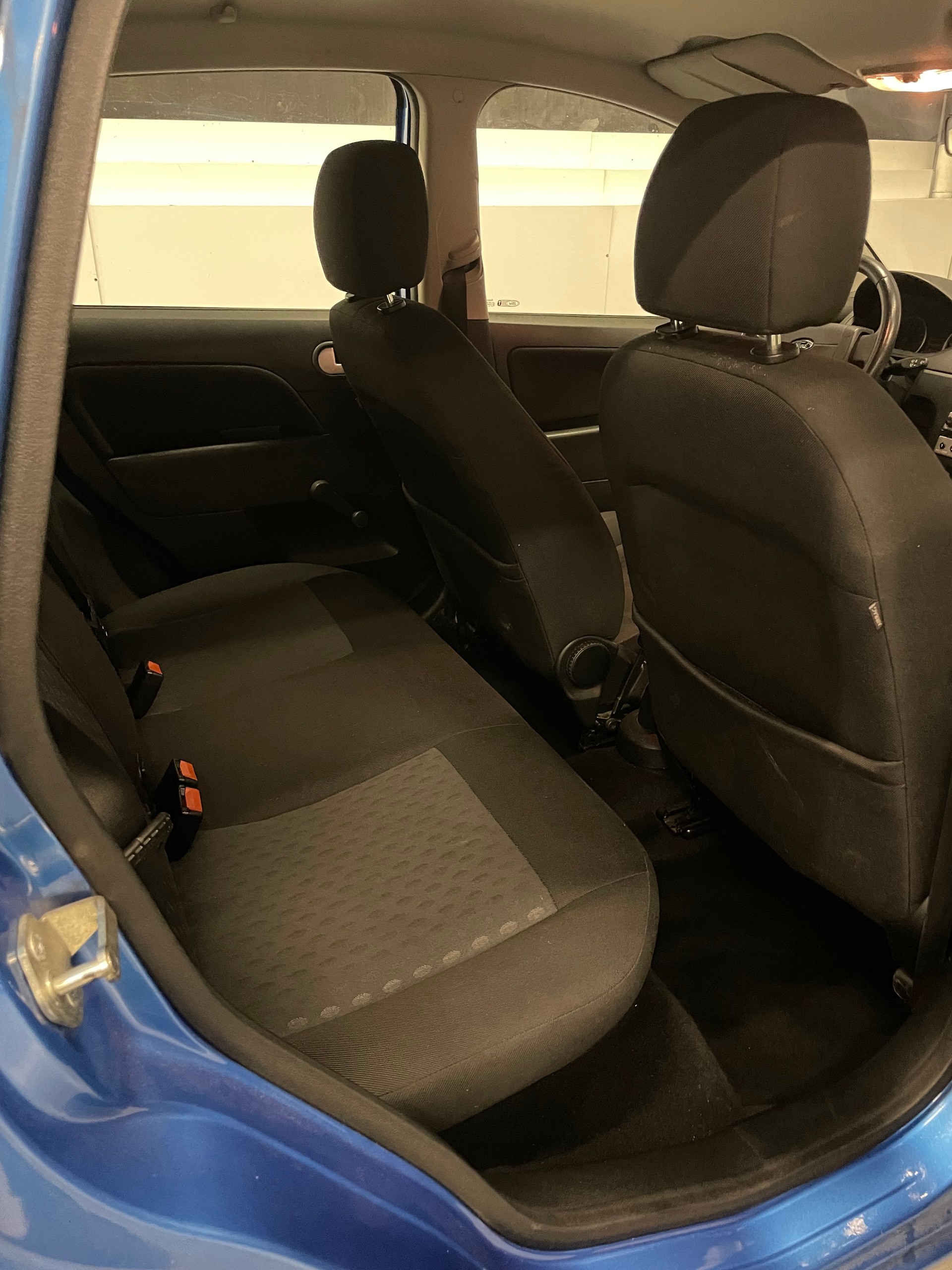 FORD Fiesta 1.4 16V Trend-image-8
