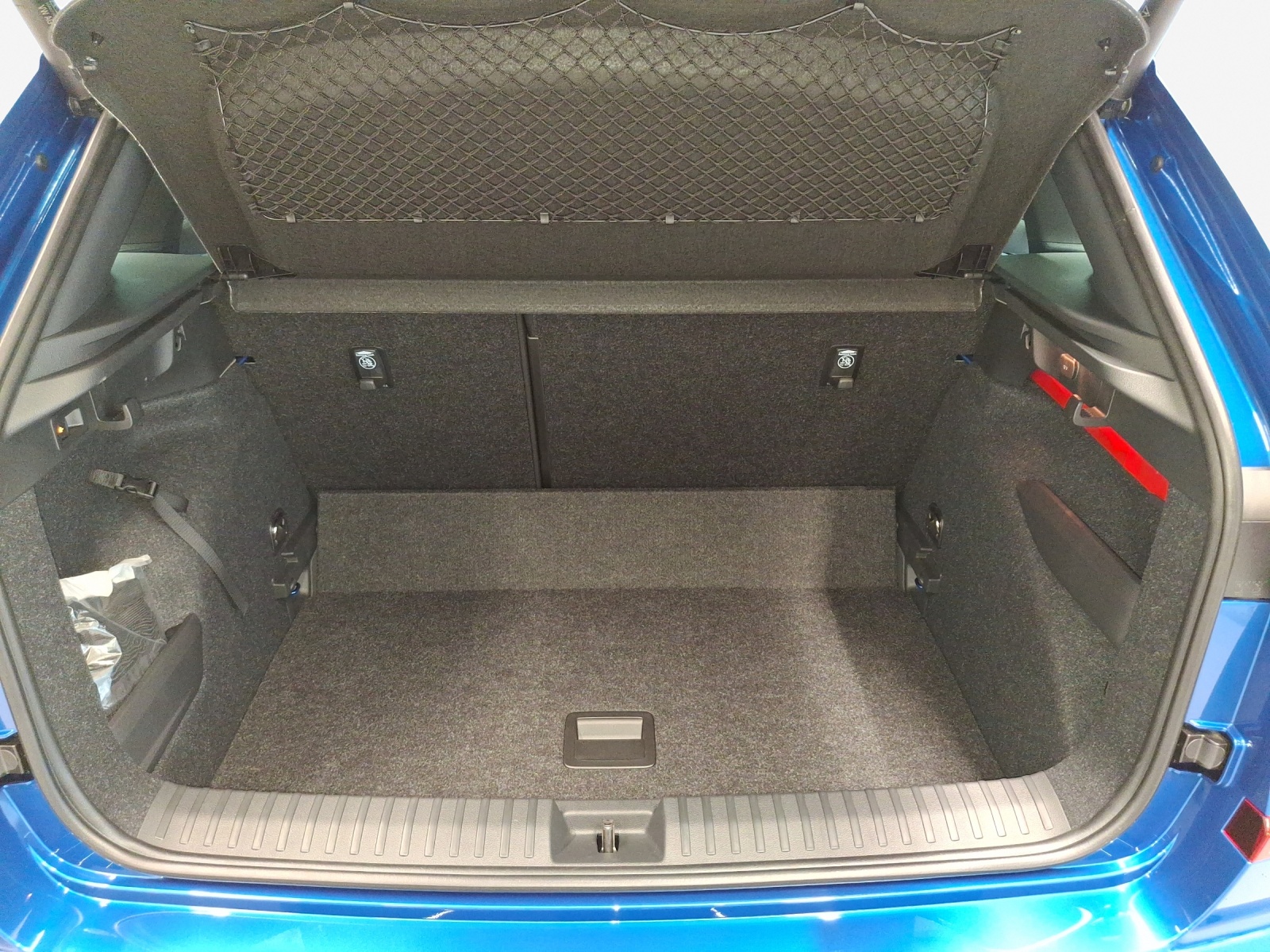 SKODA Kamiq 1.0 TSI Dynamic DSG-image-11