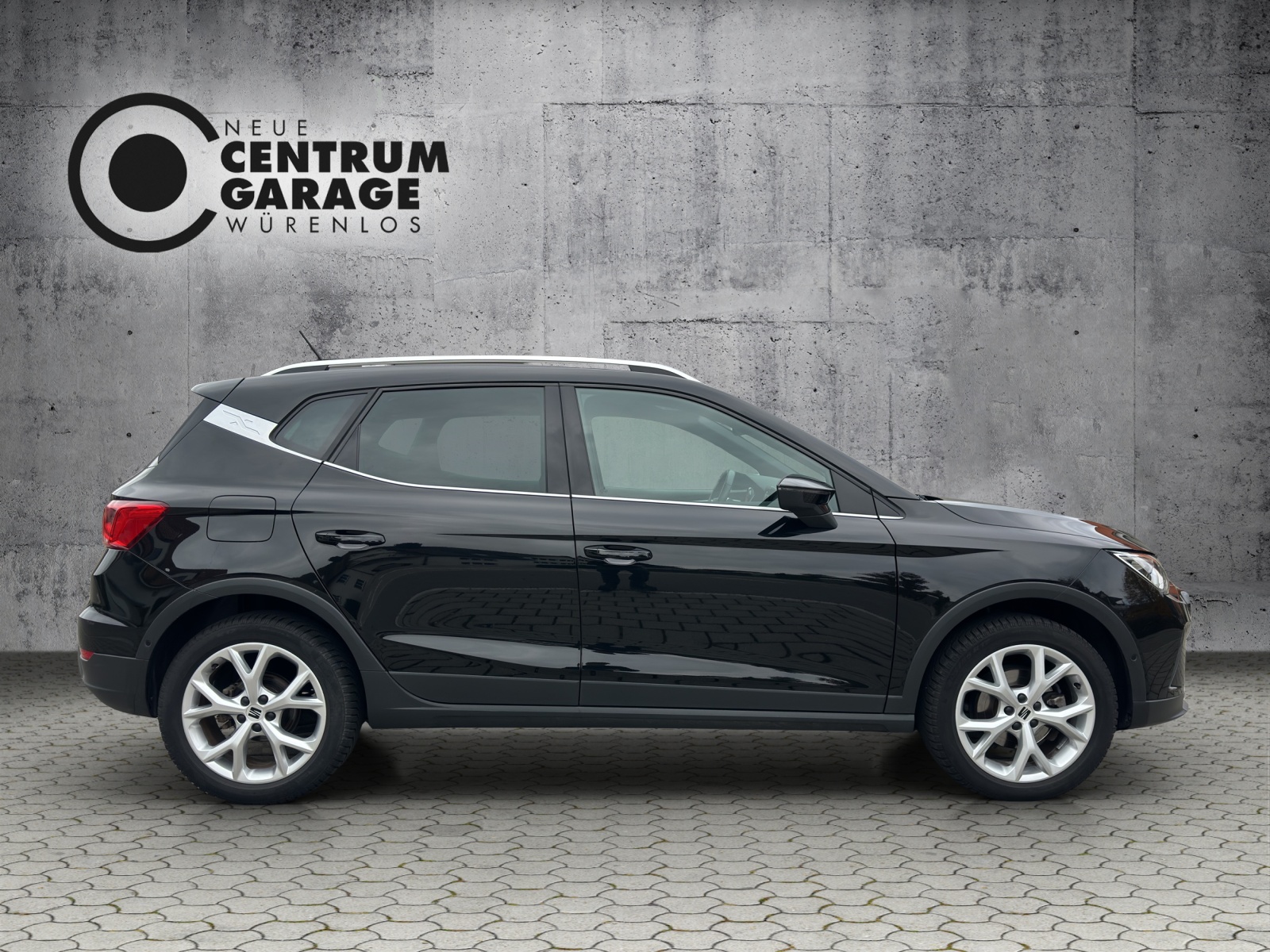 SEAT Arona 1.0 TSI Eco Hola FR DSG-image-2