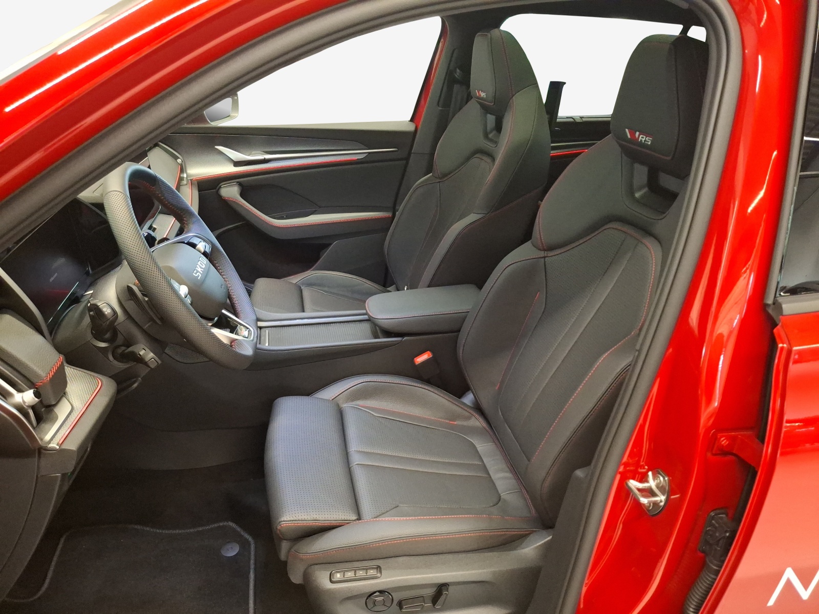 SKODA Kodiaq 2.0 TSI RS 4x4-image-7