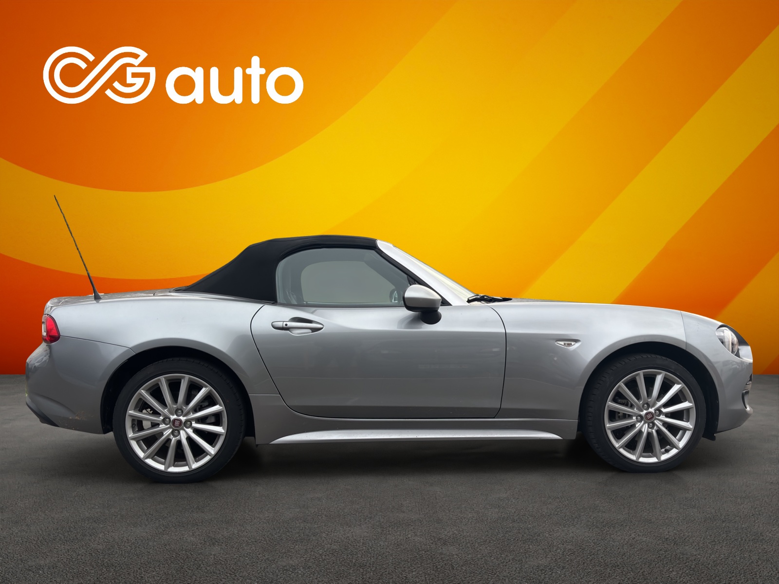 FIAT 124 Spider 1.4 TB Lusso-image-3