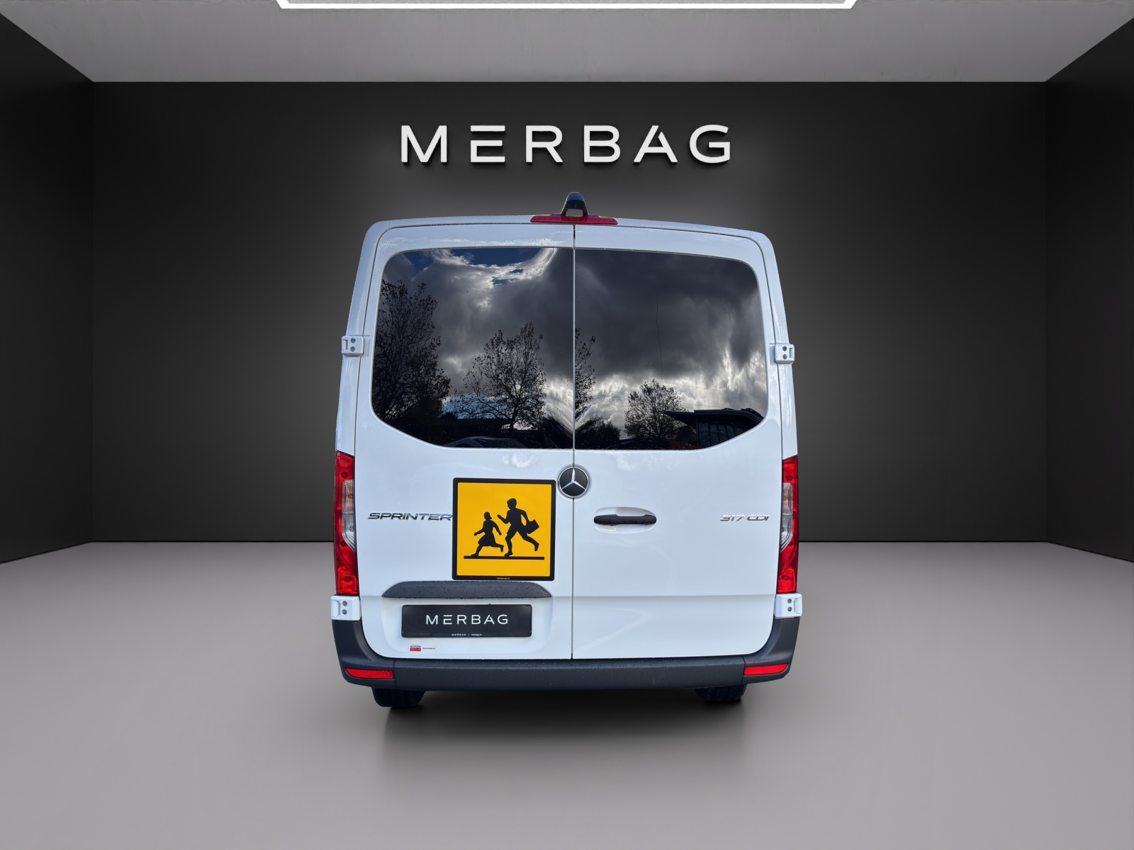 MERCEDES-BENZ Sprinter 317 CDI Standard 9G-TRONIC-image-4
