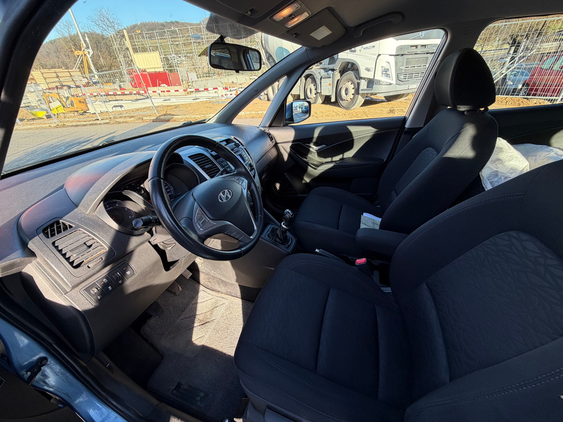 HYUNDAI iX20 1.4 CRDi Style-image-7