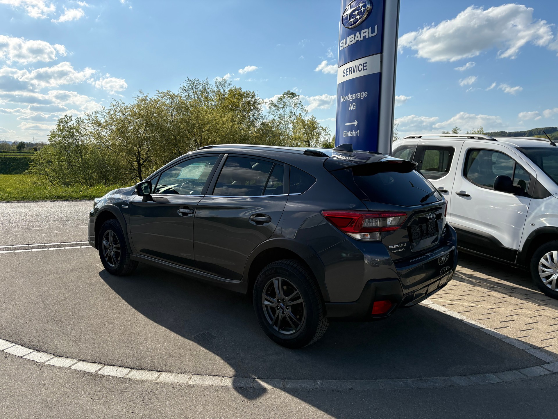 SUBARU XV 2.0i e-Boxer Swiss Plus-image-3