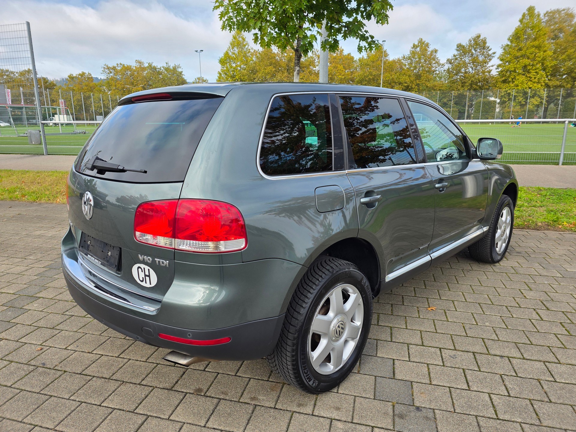 VW Touareg 5.0 TDI V10 Automatic-image-7