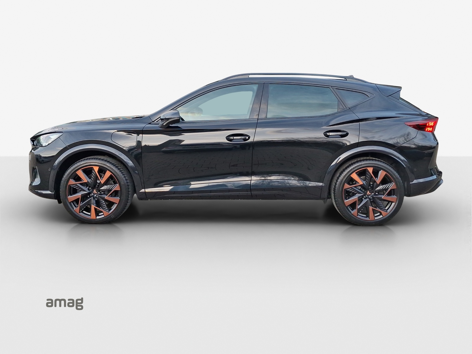 CUPRA Formentor 1.5 e-HYBRID pHEV Prime Edition VZ DSG-image-1