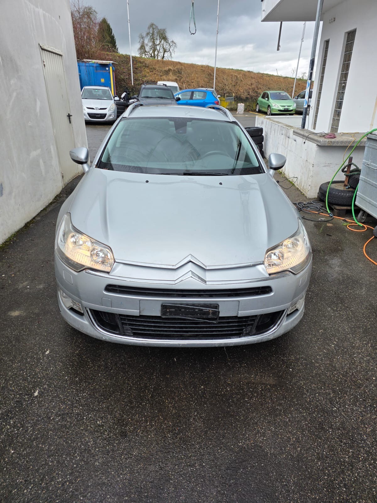 CITROEN C5 Tourer 2.0 HDi Exclusive Automatic-image-0