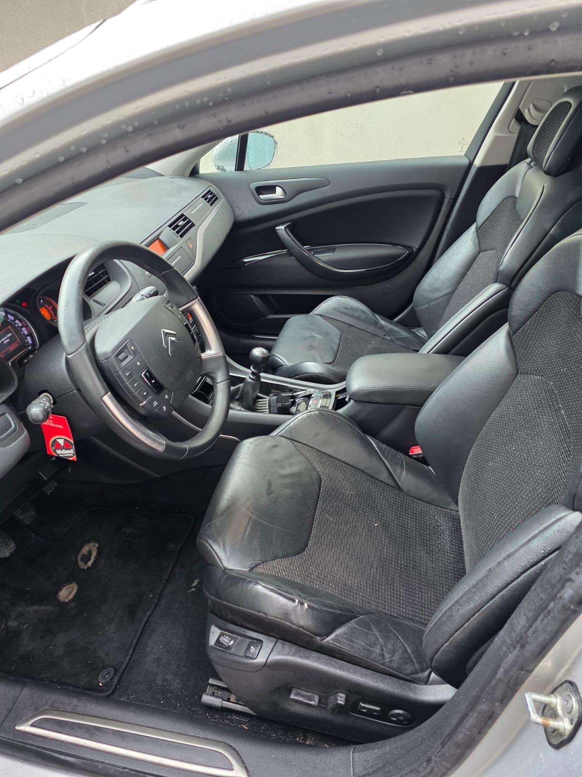 CITROEN C5 Tourer 2.0 HDi Exclusive Automatic-image-14