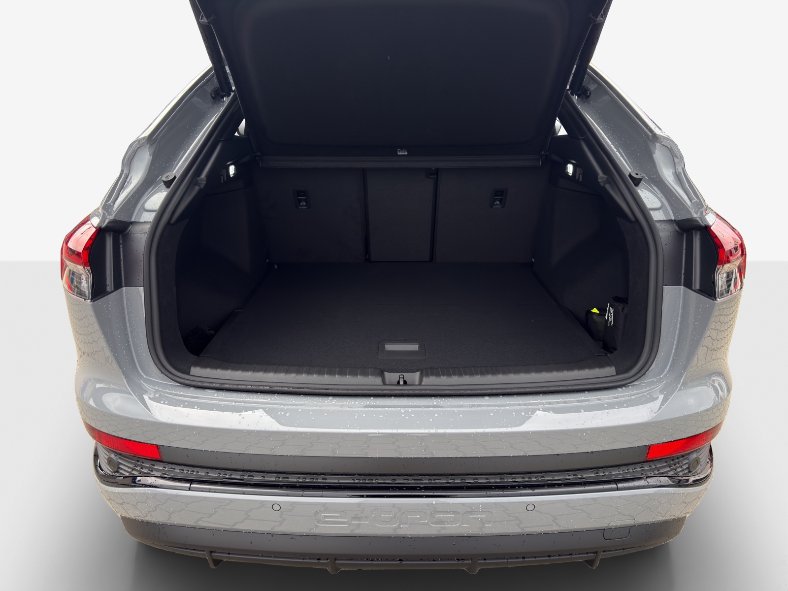 AUDI Q4 Sportback e-tron 45 Edition Swiss Ski quattro-image-5