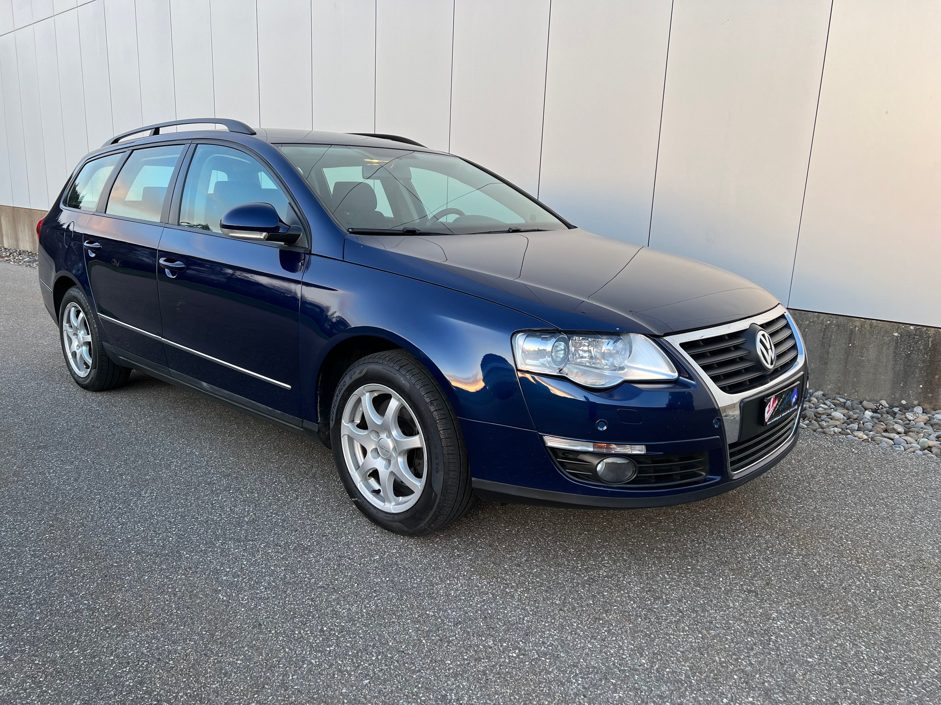 VW Passat Variant 2.0 FSI Sportline-image-1