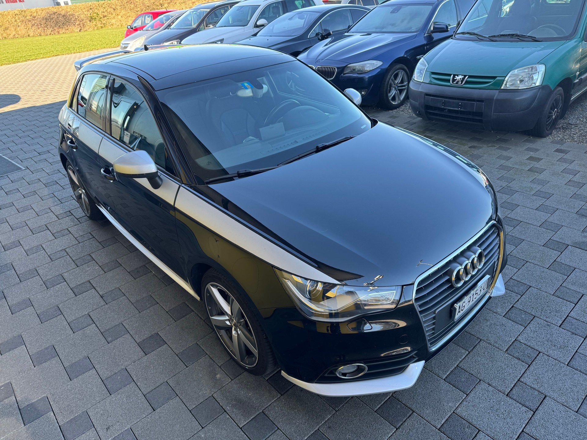 AUDI A1 Sportback 1.4 TFSI Ambition Competition-image-15