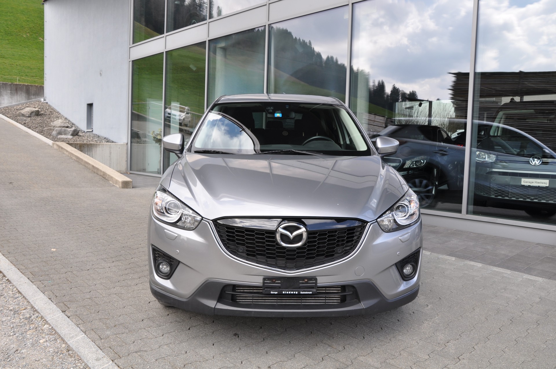 MAZDA CX-5 2.2 D Ambition AWD Automatic-showroom-element-1