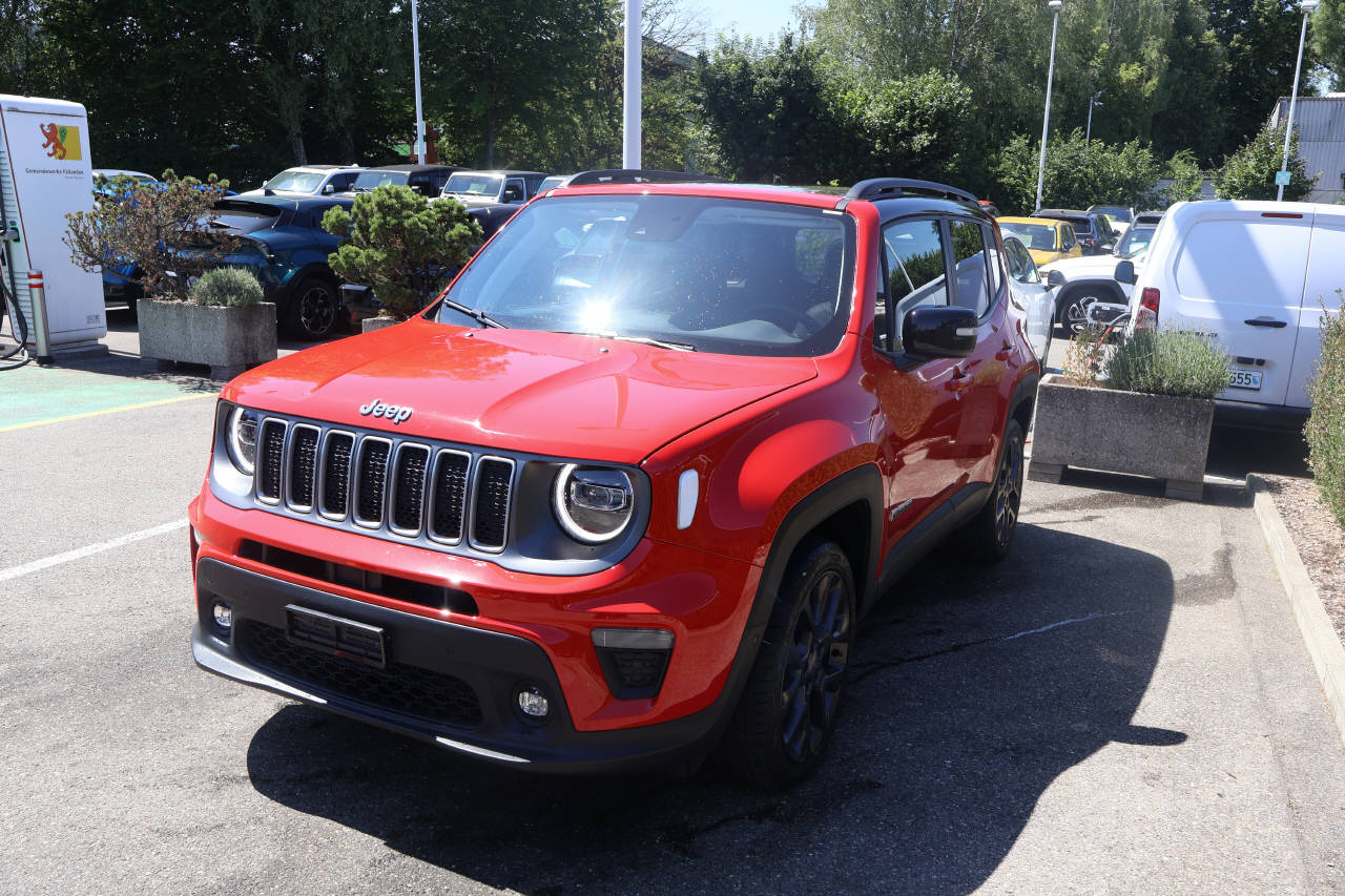 JEEP Renegade 1.3 Limited 4xe-image-6