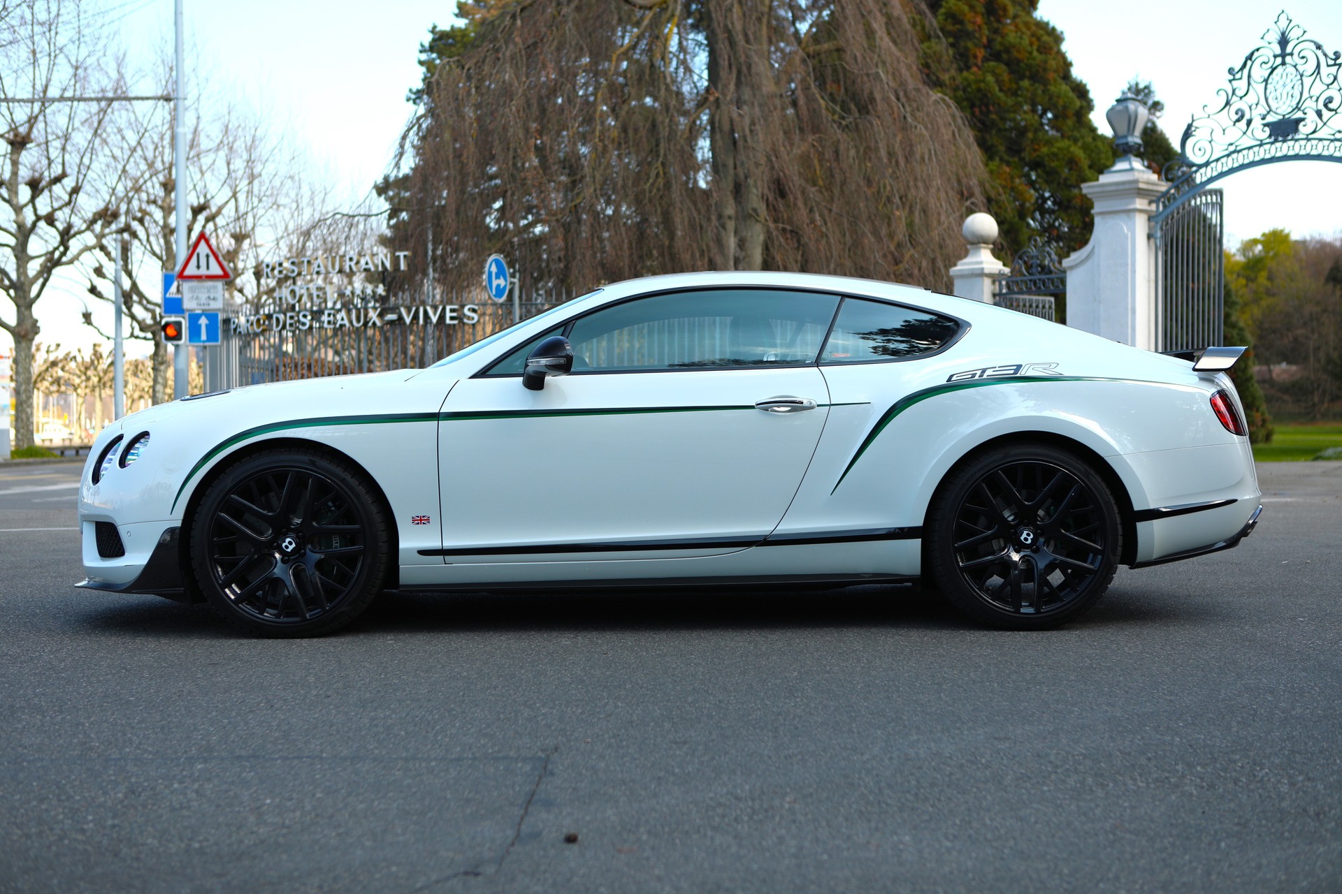 BENTLEY Continental GT3-R ( 1 of 300 )-image-10