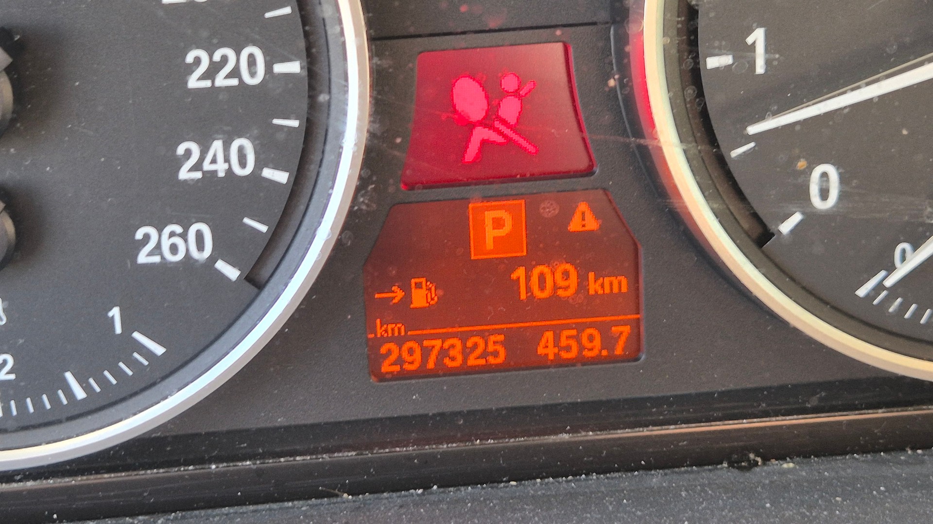 BMW 525xi Touring Steptronic-image-12
