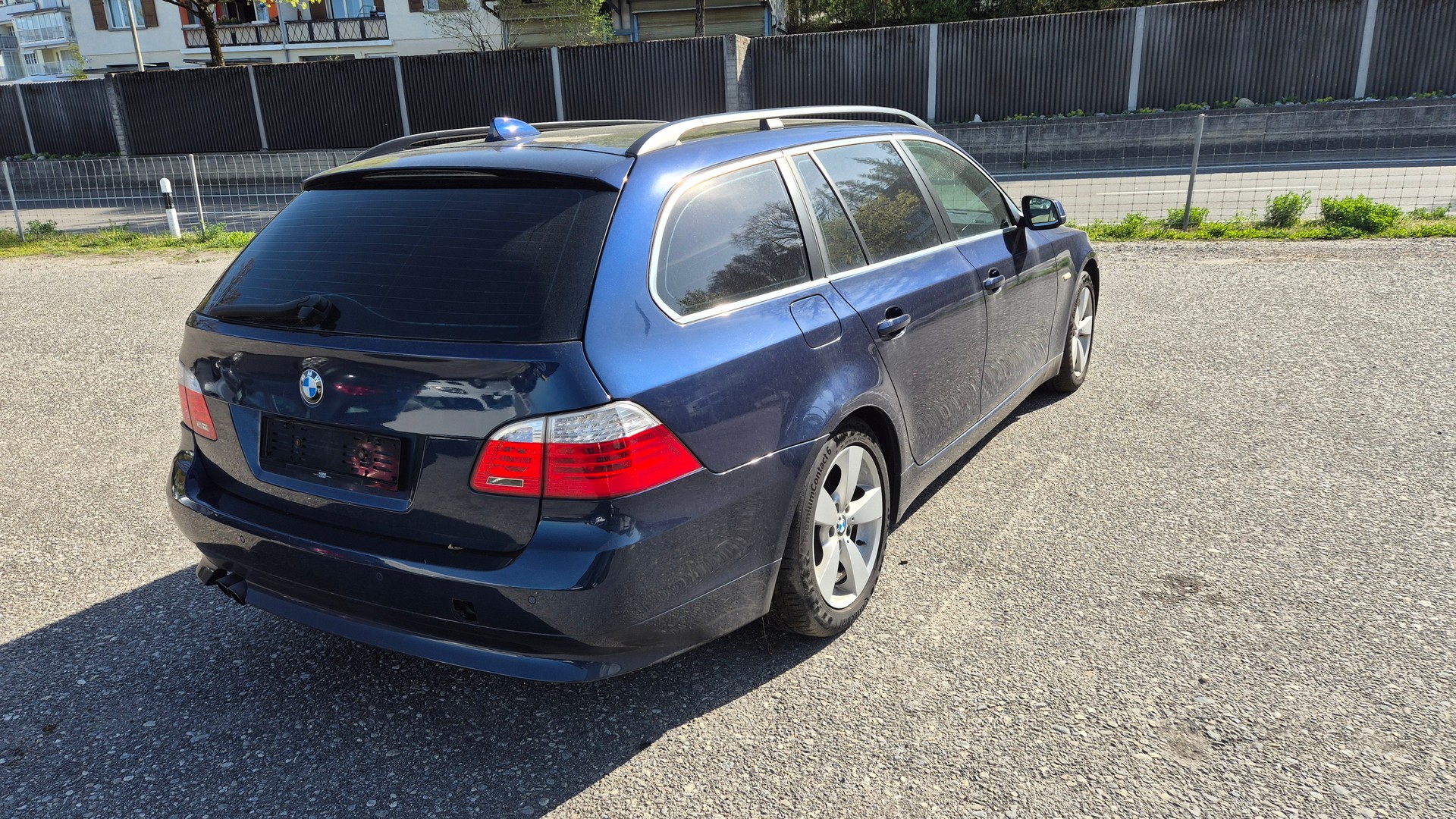 BMW 525xi Touring Steptronic-image-4