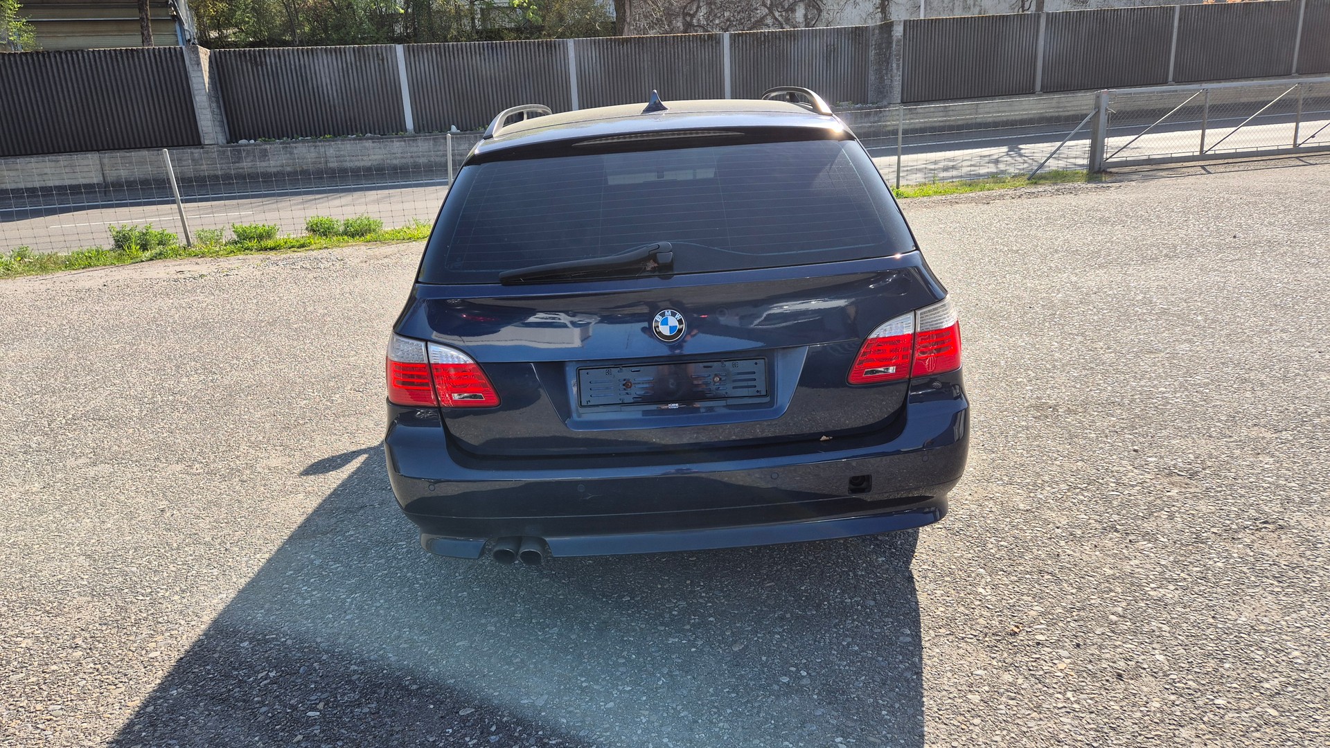 BMW 525xi Touring Steptronic-image-6