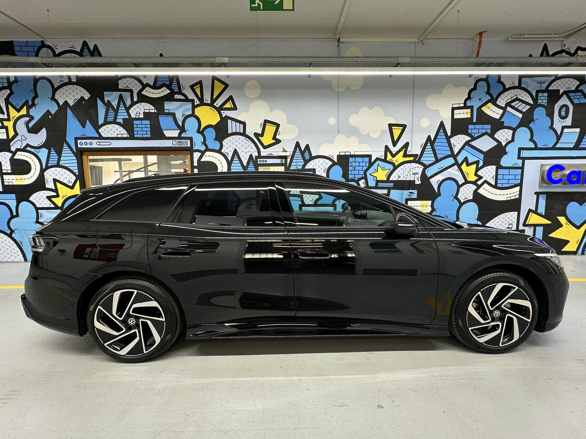 VW ID.7 Tourer GTX 86 kWh GTX 4 Motion-image-2