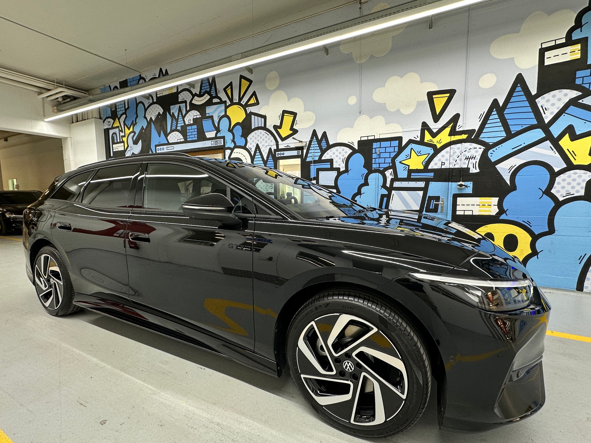 VW ID.7 Tourer GTX 86 kWh GTX 4 Motion-image-0