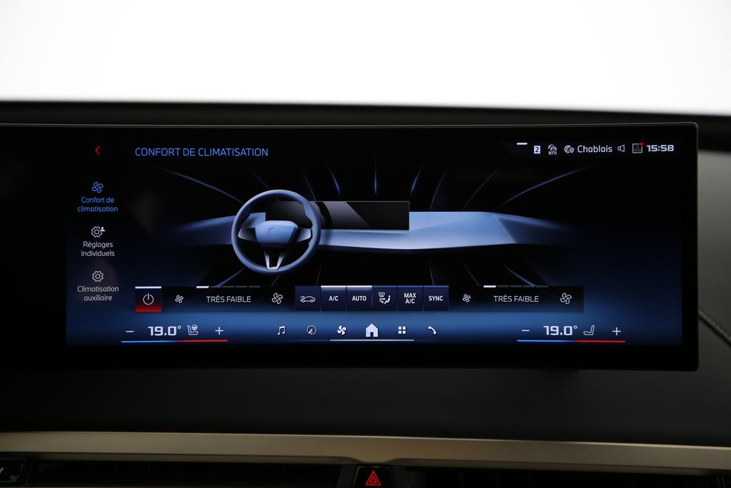 BMW iX M60-image-11