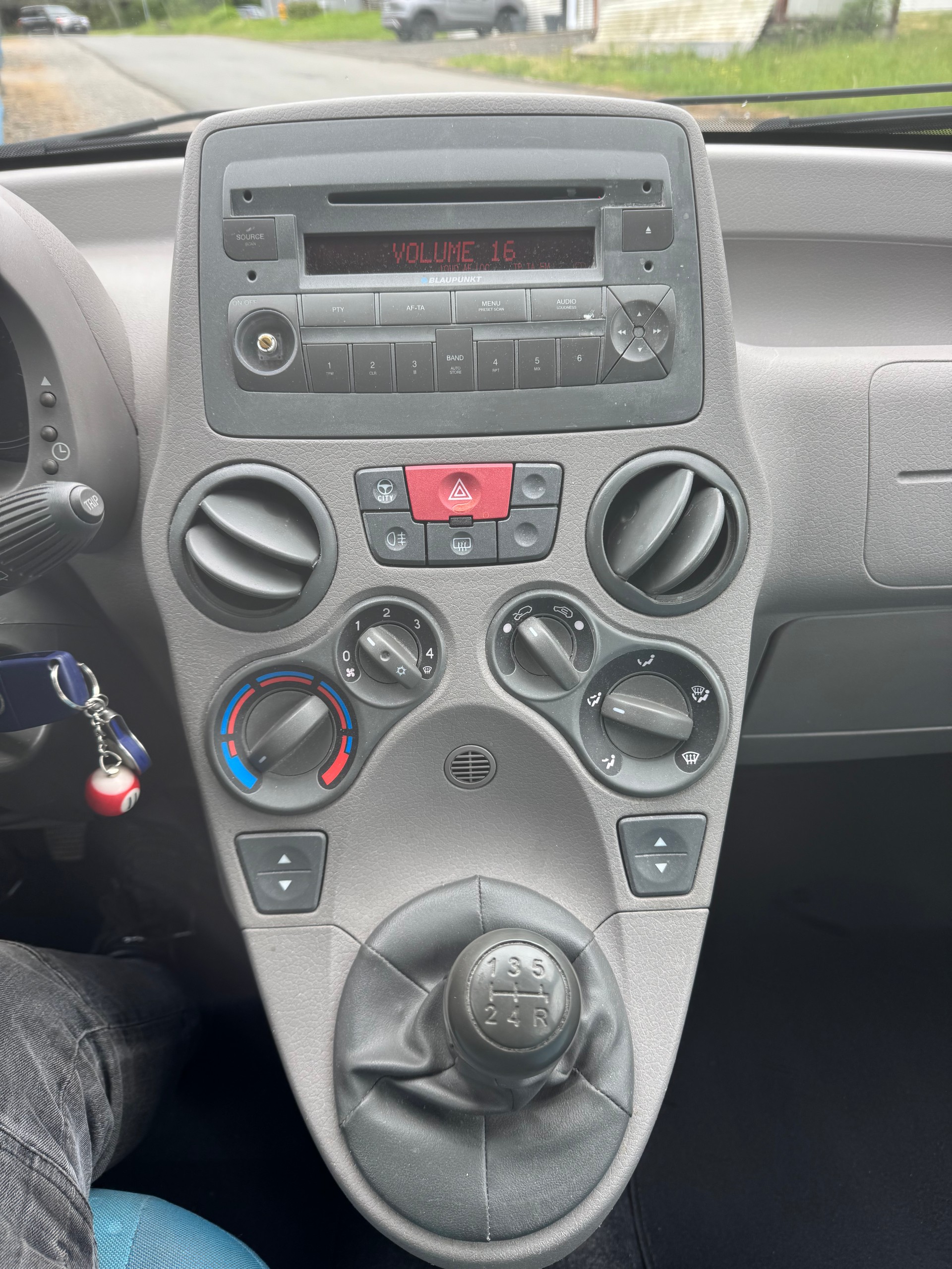 FIAT Panda 1.2 Emotion-image-6