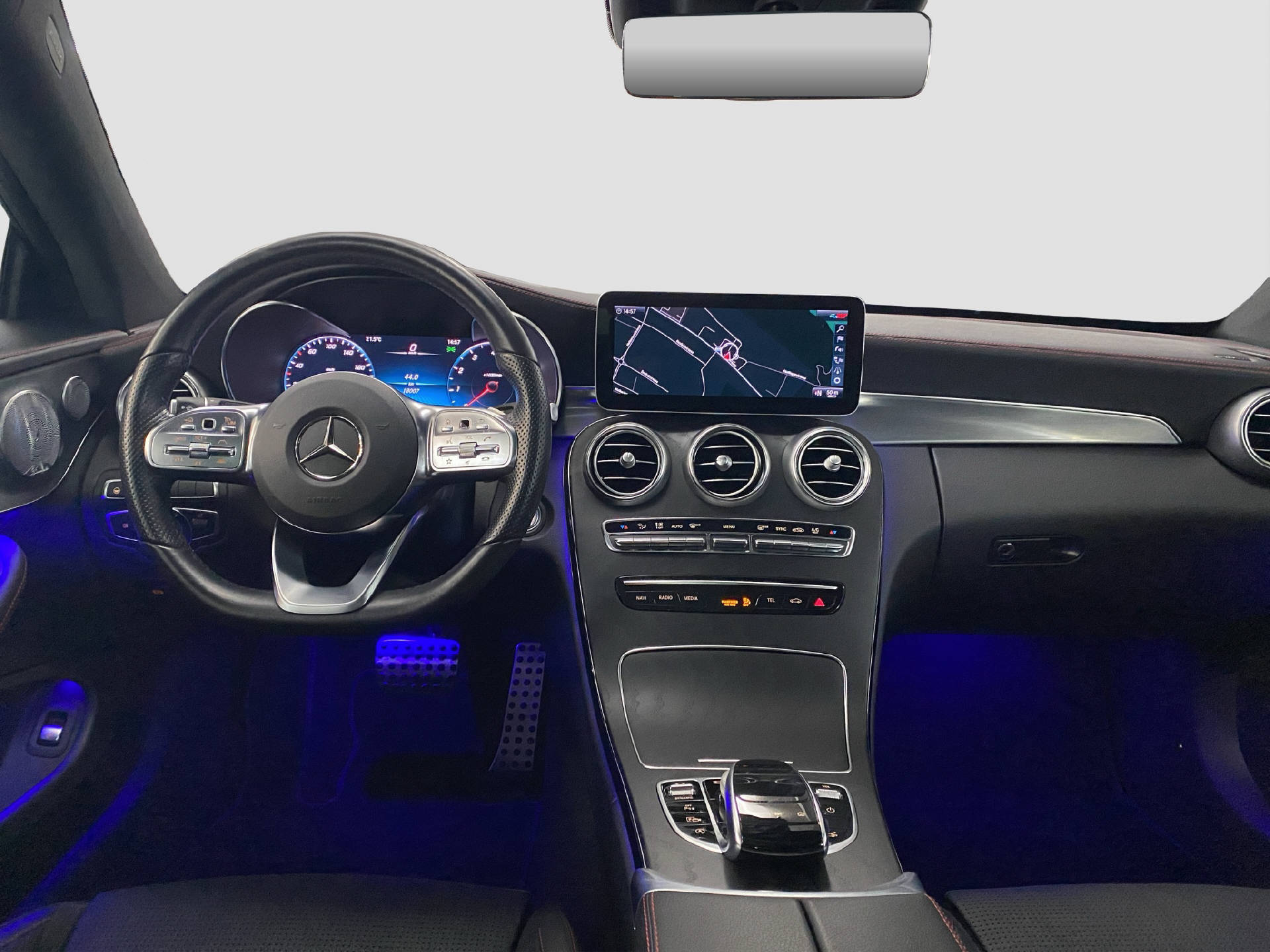 MERCEDES-BENZ C 300 AMG Line Coupé 4MATIC-image-7