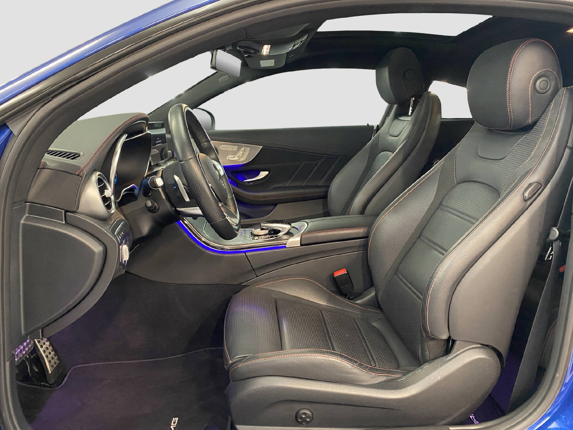 MERCEDES-BENZ C 300 AMG Line Coupé 4MATIC-image-6