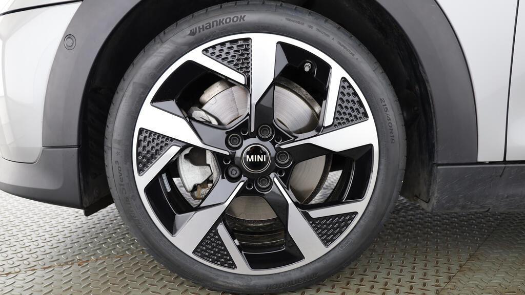 MINI Cooper 5 door C-image-10