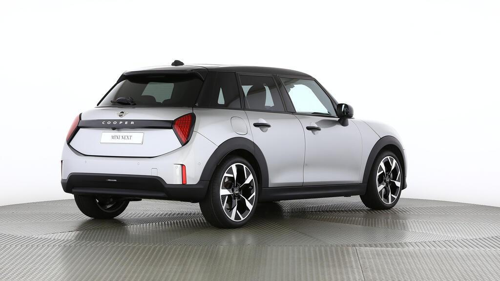 MINI Cooper 5 door C-image-3