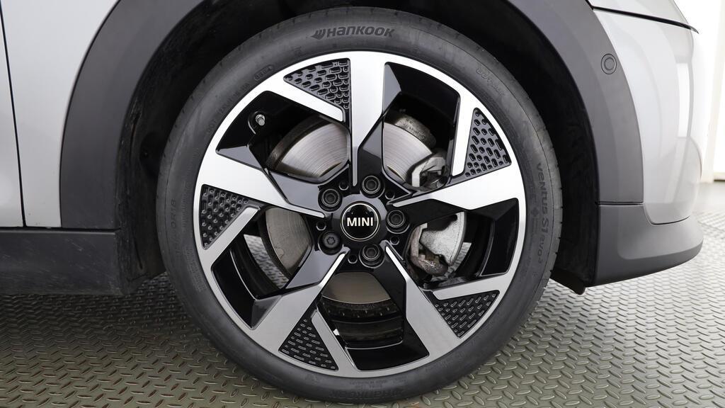 MINI Cooper 5 door C-image-7