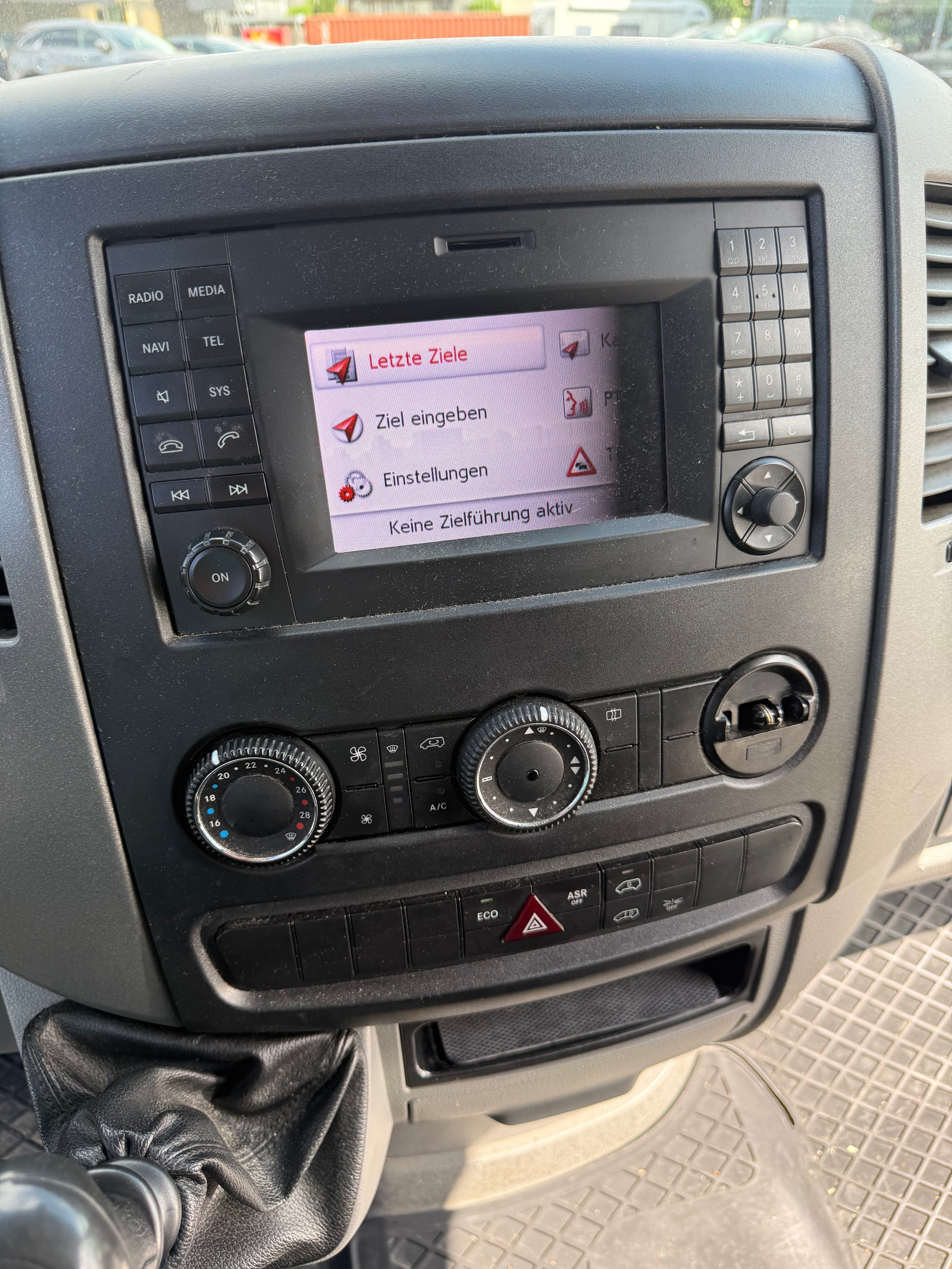 MERCEDES-BENZ Sprinter 314 CDI Standard-image-10