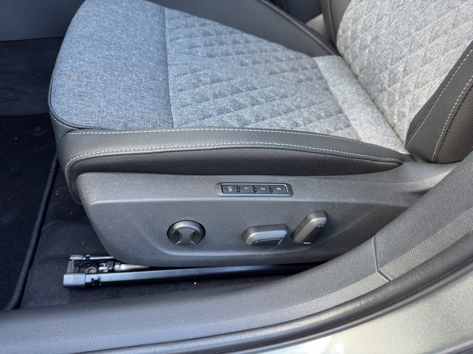 SKODA Octavia Sportline Dynamic-image-14
