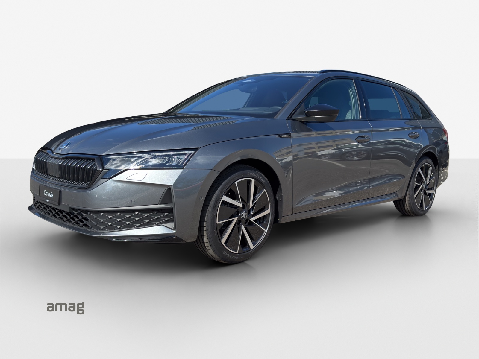 SKODA Octavia Sportline Dynamic-image-0