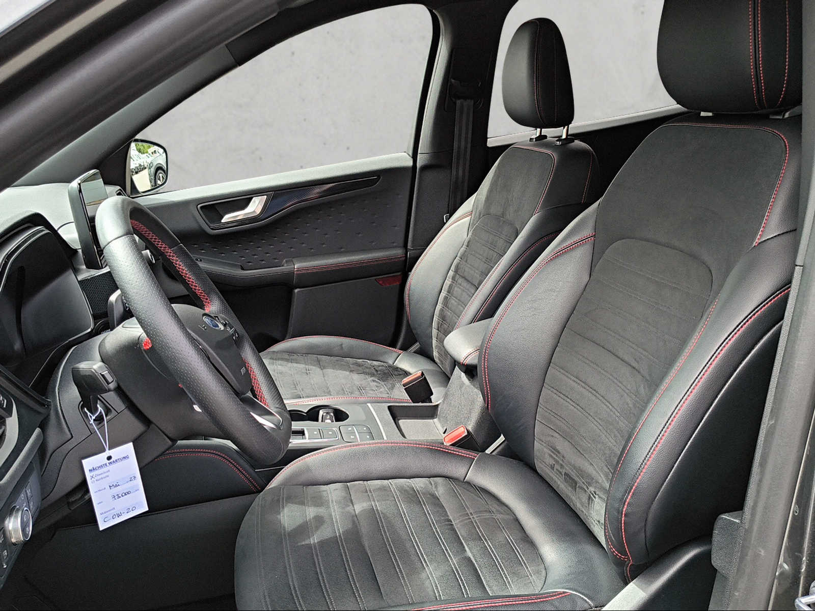 FORD Kuga 2.5 Plug-in Hybrid ST-Line X-image-10