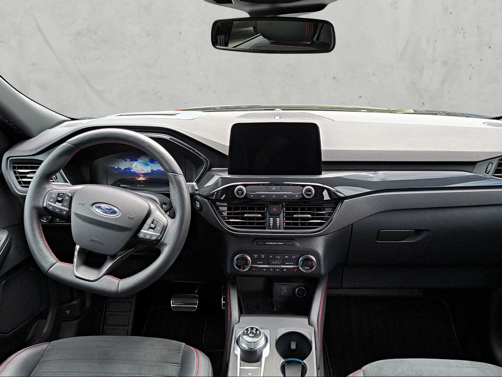 FORD Kuga 2.5 Plug-in Hybrid ST-Line X-image-12