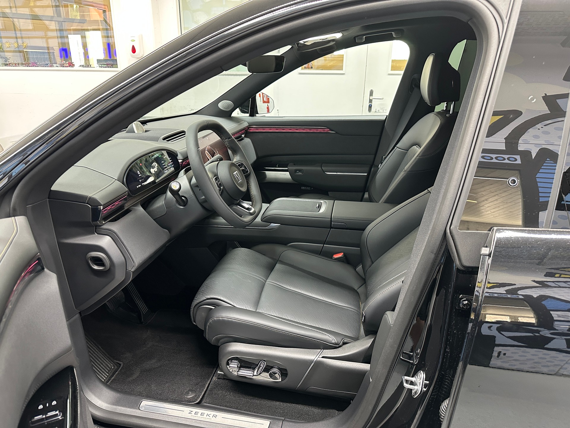 ZEEKR 7X 100kWh Privilege AWD-image-7
