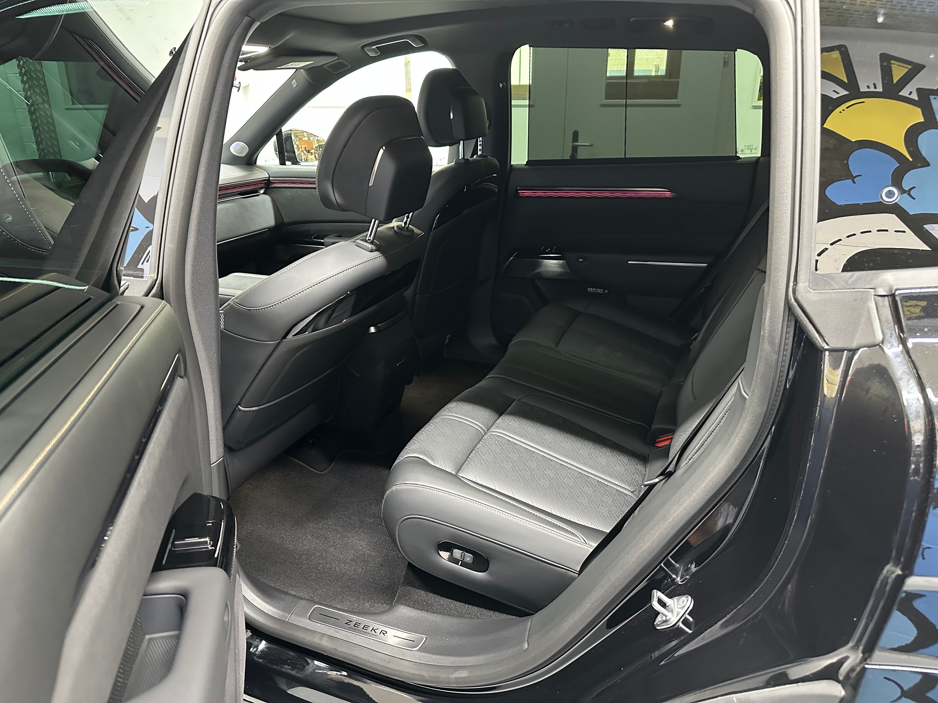 ZEEKR 7X 100kWh Privilege AWD-image-8