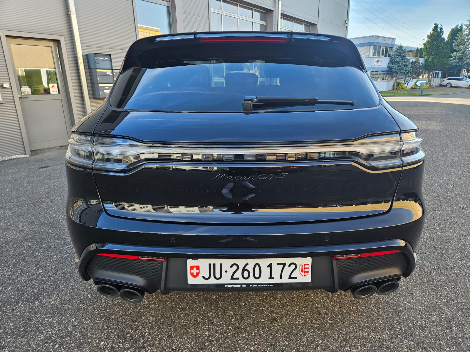 PORSCHE Macan GTS-image-4