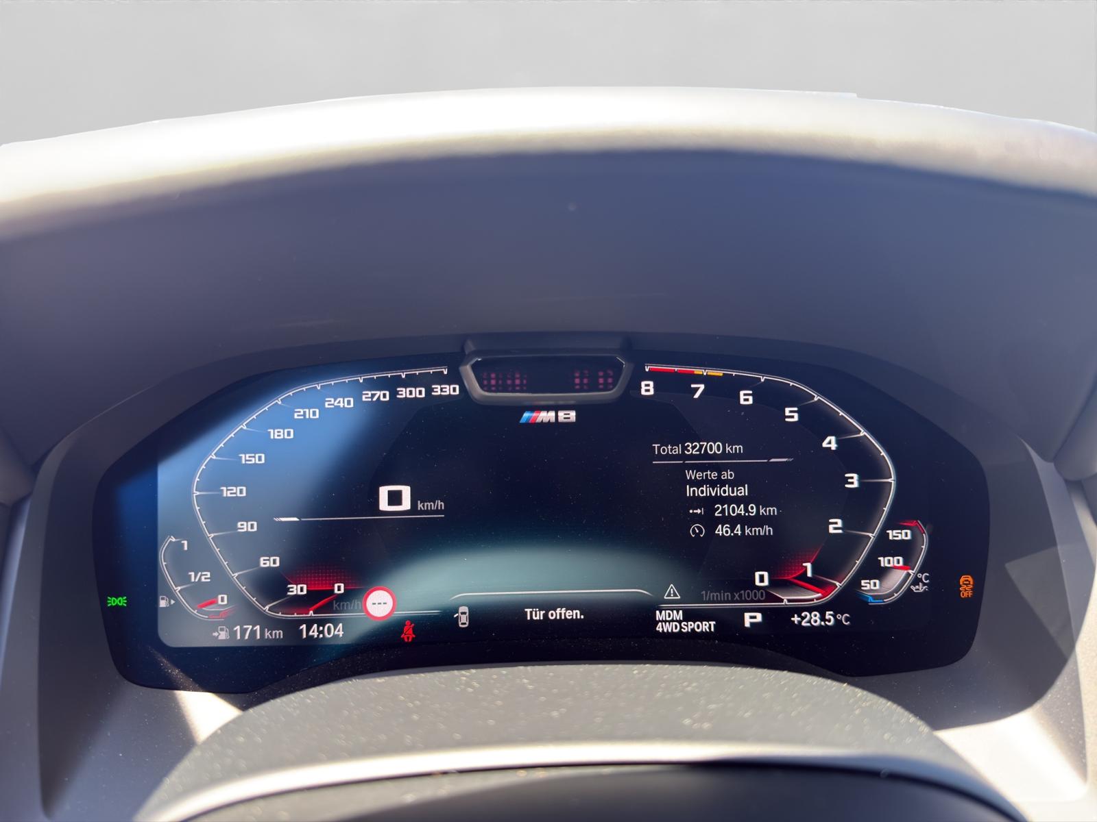 BMW M8 xDrive Steptronic-image-10