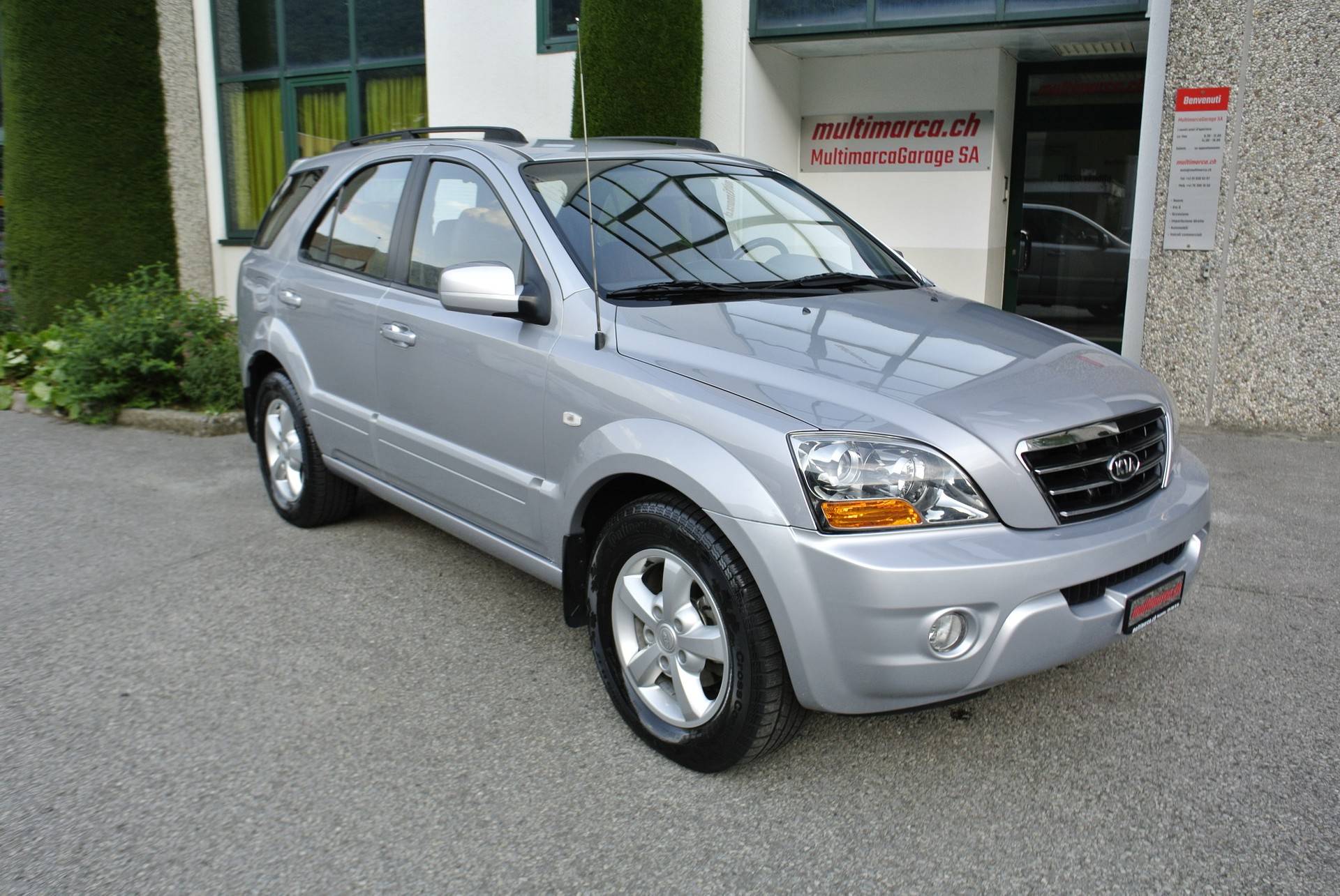 KIA Sorento 2.5 CRDI-showroom-element-3
