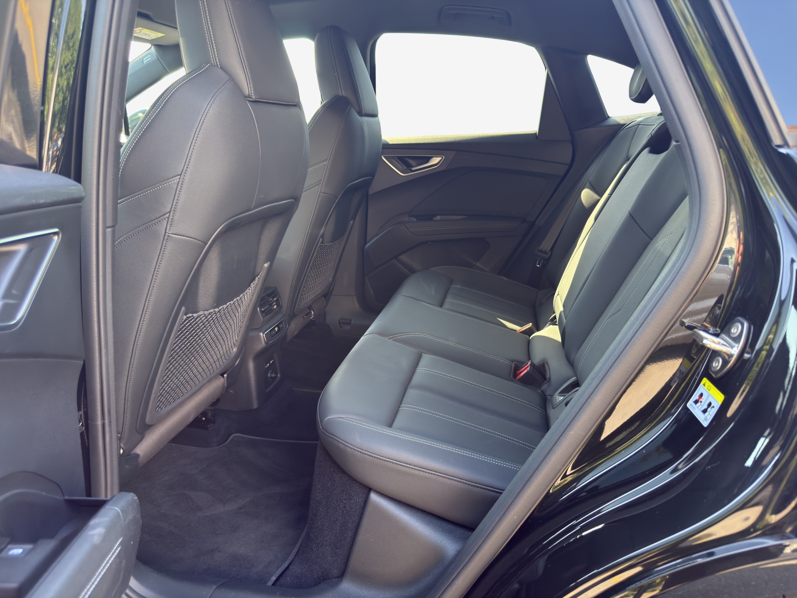 AUDI Q4 Sportback e-tron 50 quattro-image-12