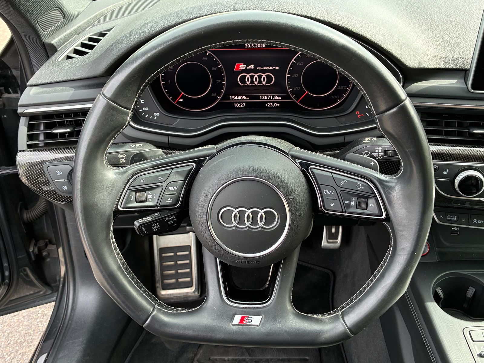 AUDI S4 Avant 3.0 TFSI quattro tiptronic-image-14