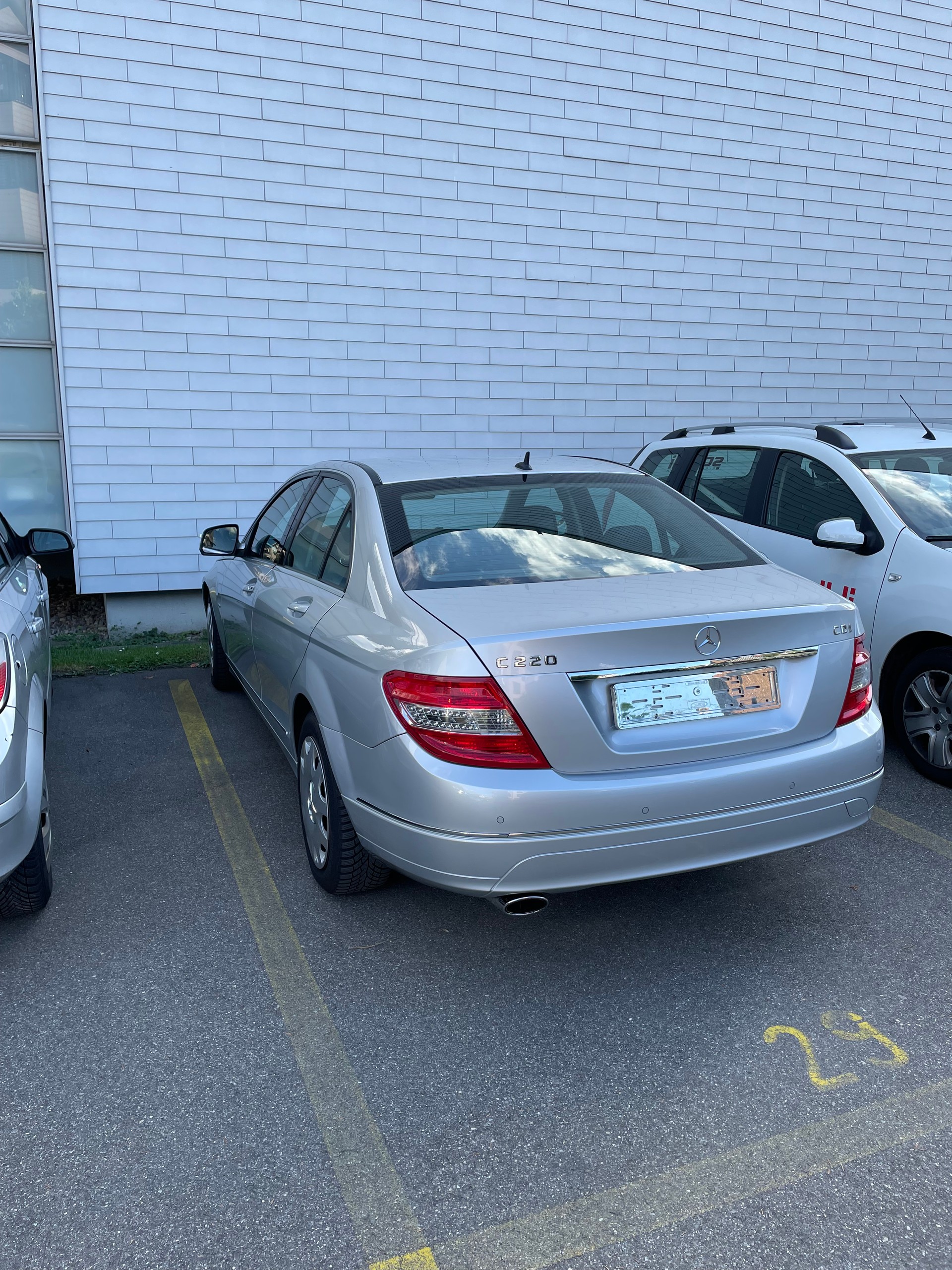 MERCEDES-BENZ C 220 CDI-image-3