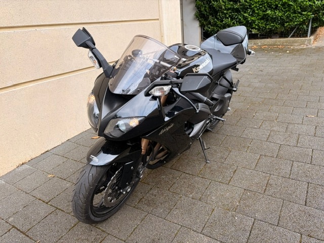 KAWASAKI Ninja ZX-10R-image-3