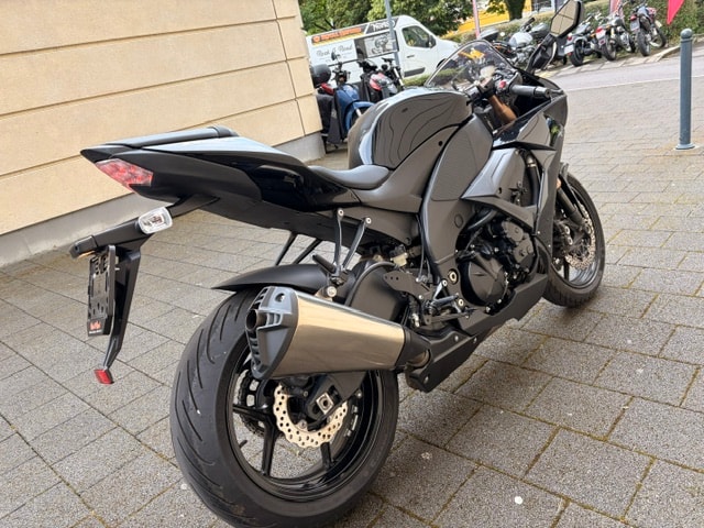 KAWASAKI Ninja ZX-10R-image-5