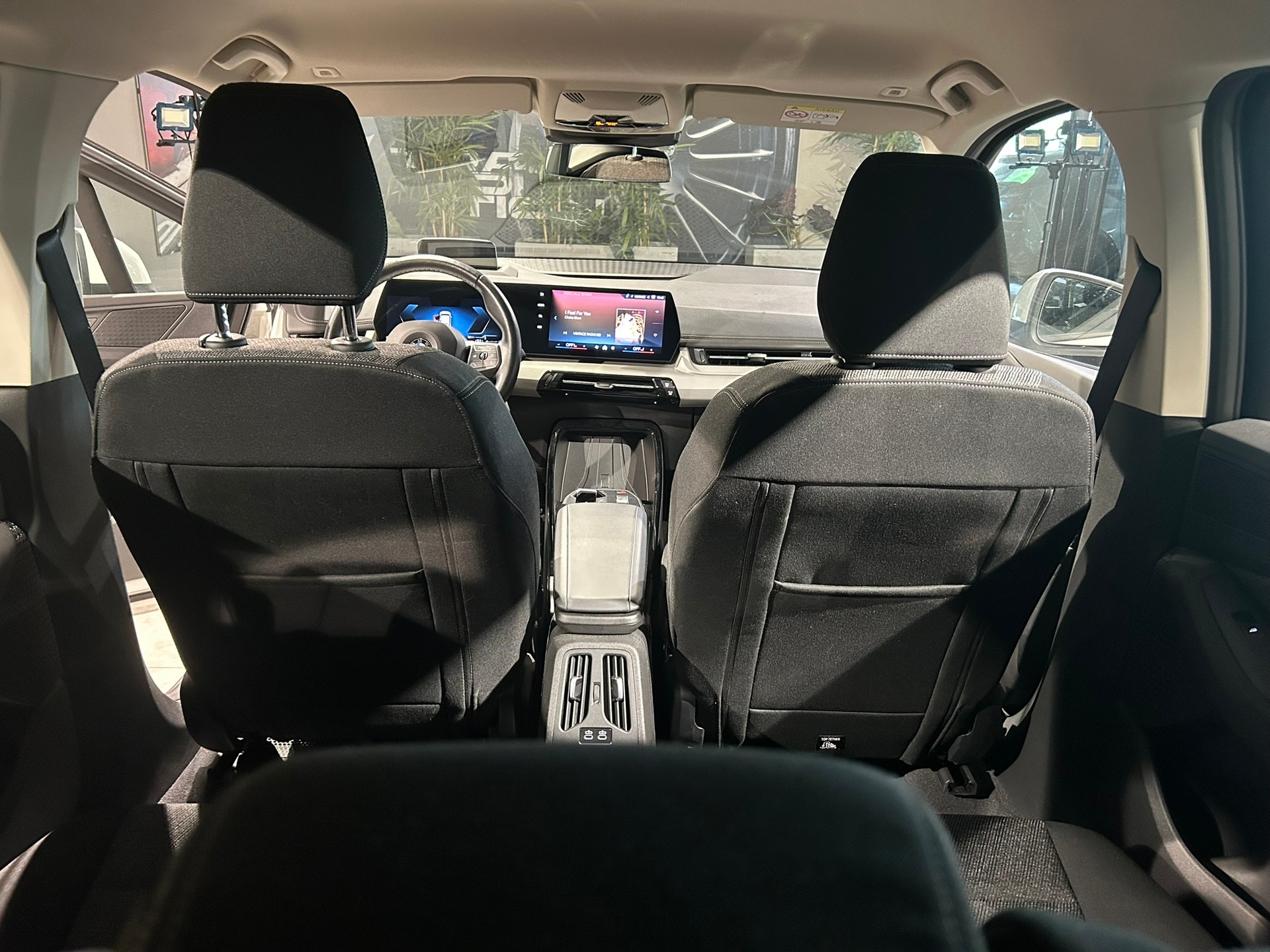 BMW 218d Active Tourer DKG-image-19