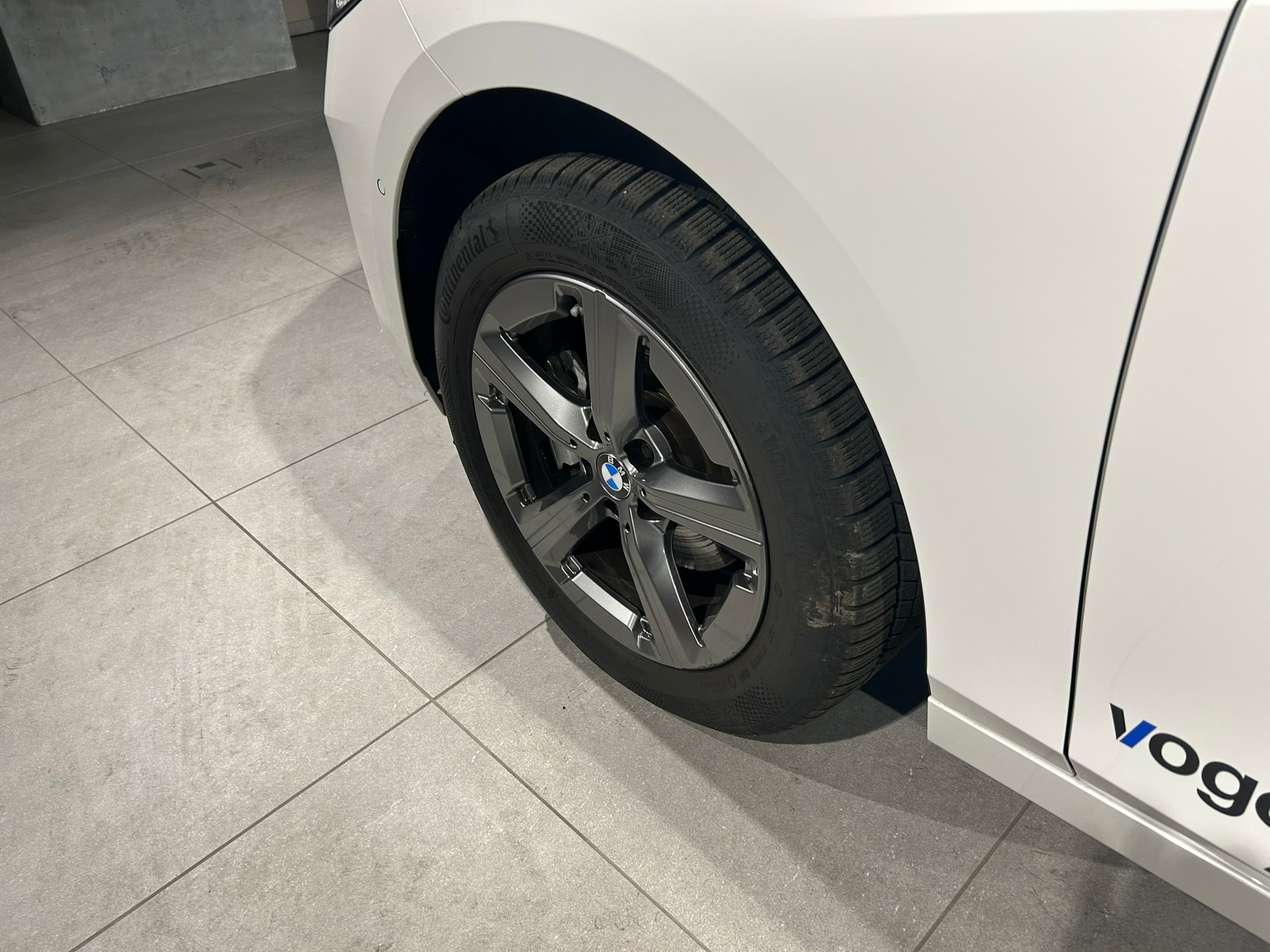 BMW 218d Active Tourer DKG-image-18