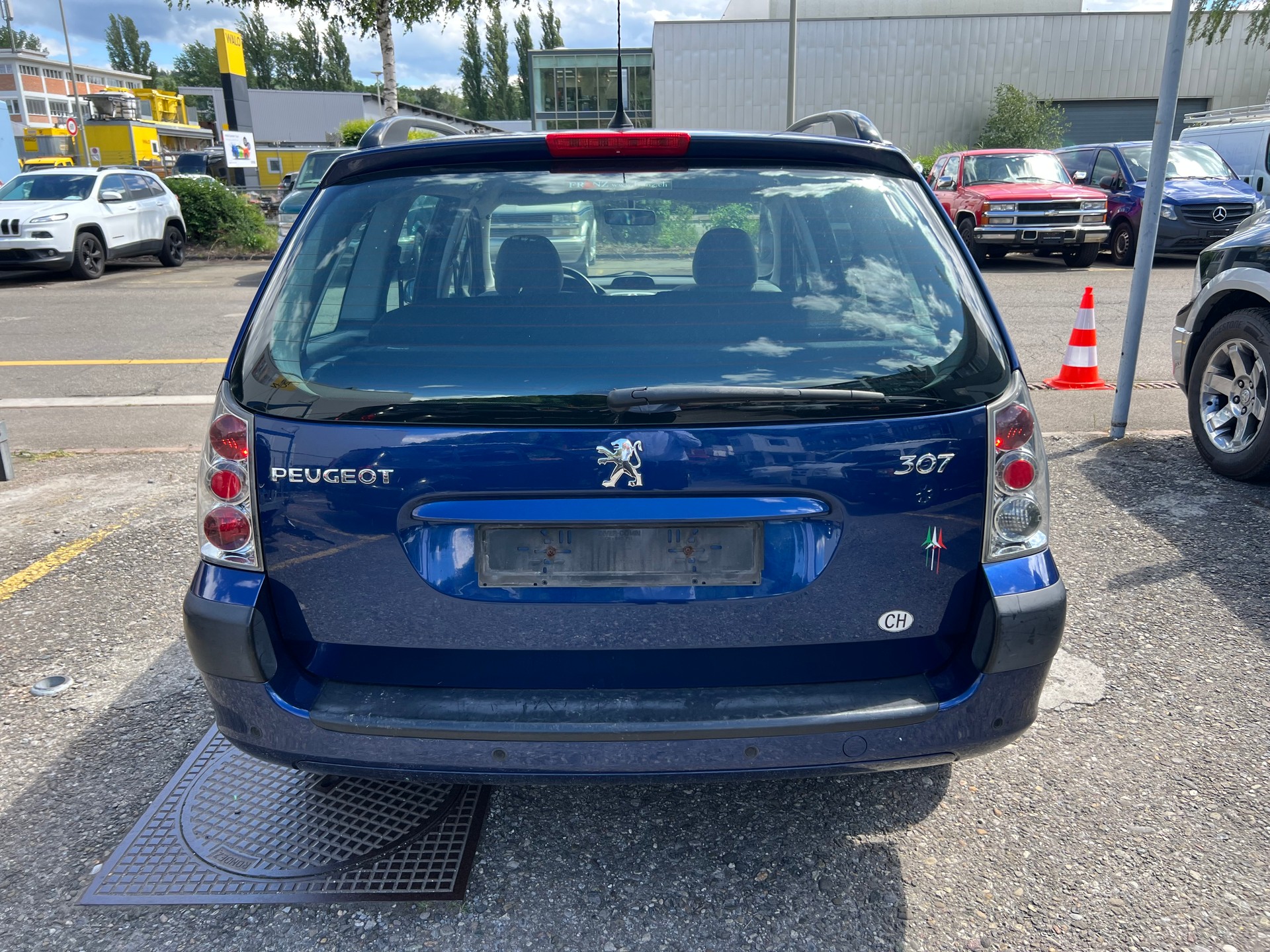 PEUGEOT 307 1.6 16V XS-image-3